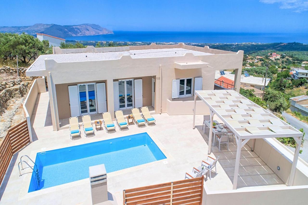 Villa Di Giorgio Heated Pool